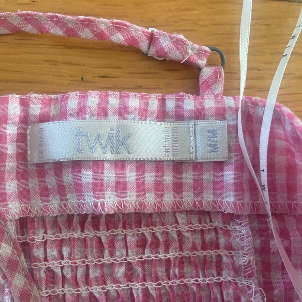 Simons Pink Checkered Crop Top - Picture 5 of 5